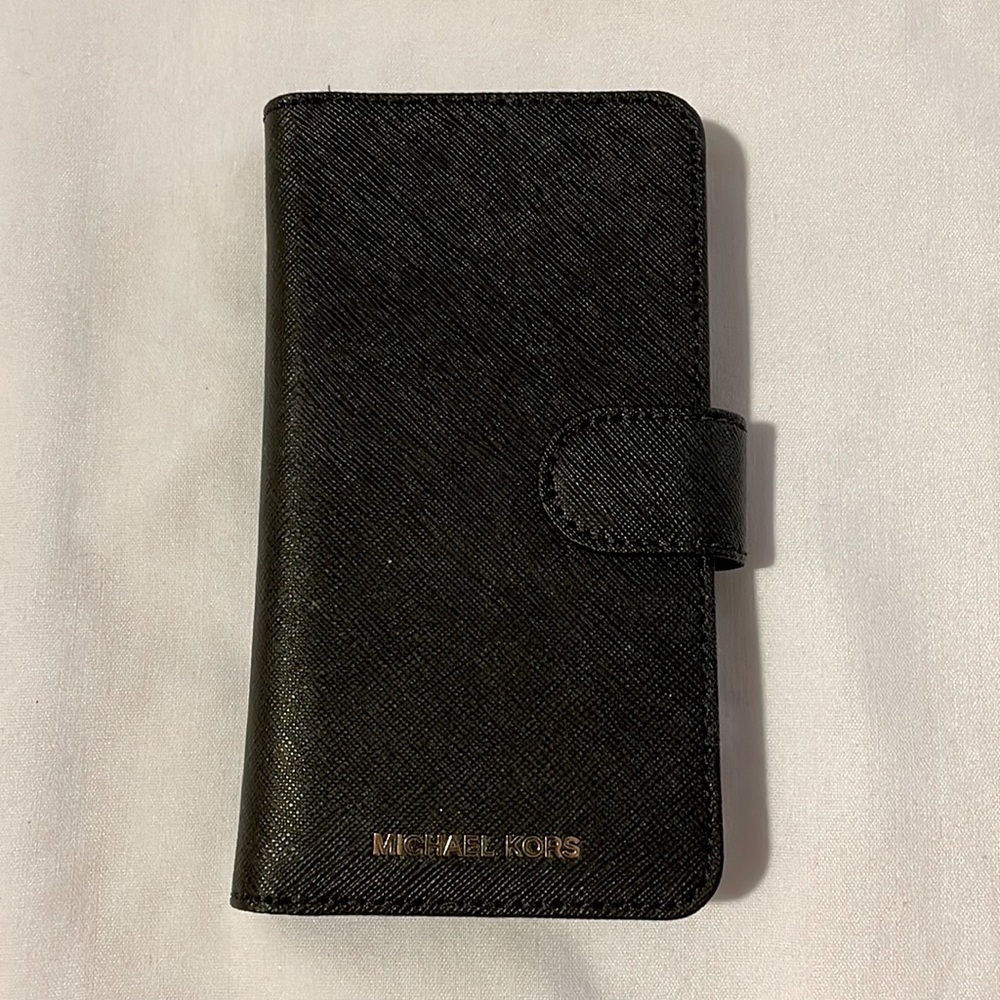 Michael Kors (NWOT) Cell Phone Case